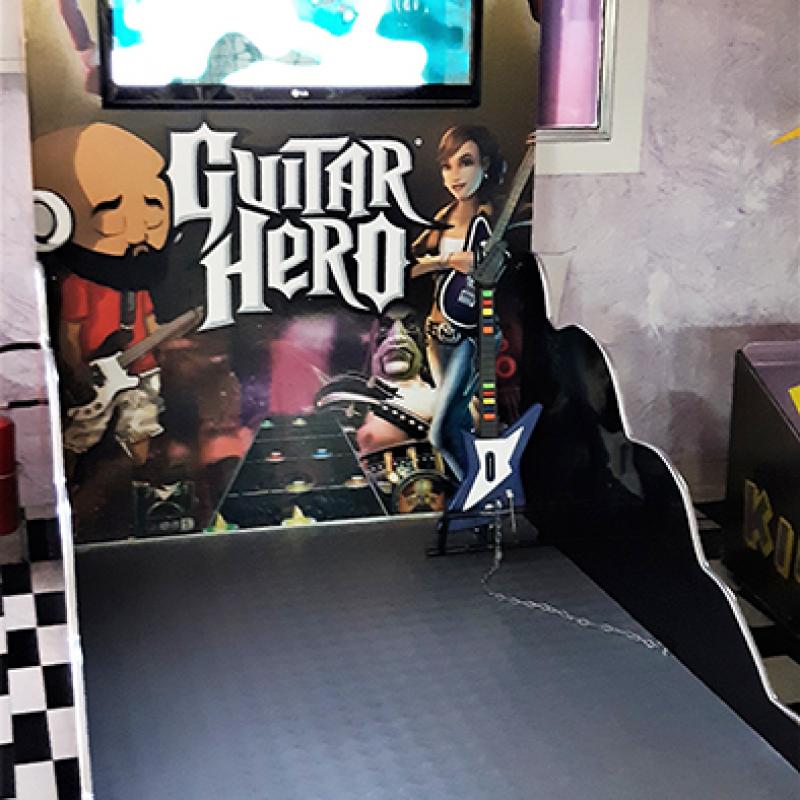 19 Guitar Hero